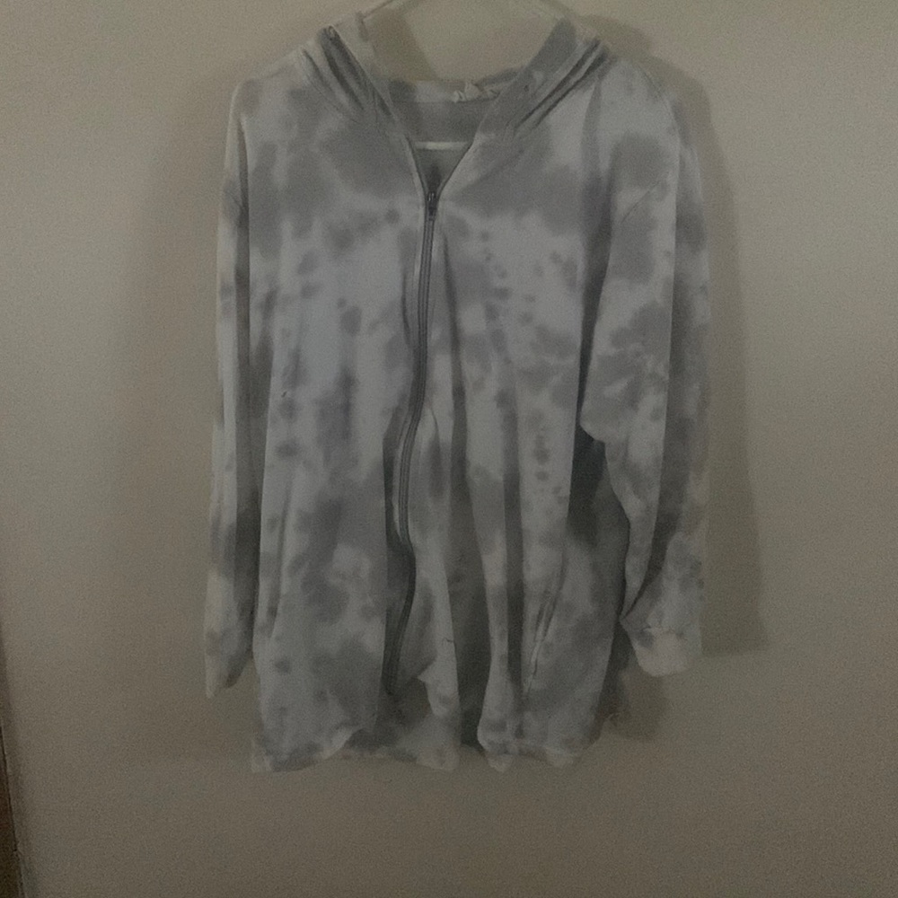 Grey Tie-Dye hoodie